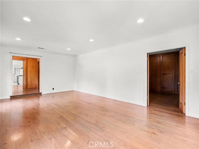 Building Photo - 5405 Black Oak Dr
