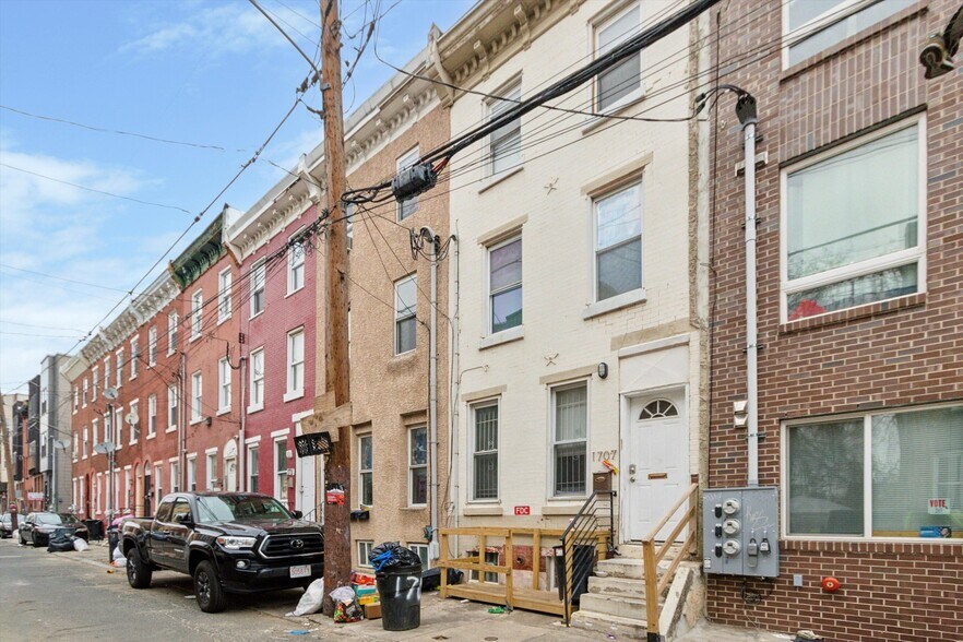 Building Photo - 1707 N Gratz St