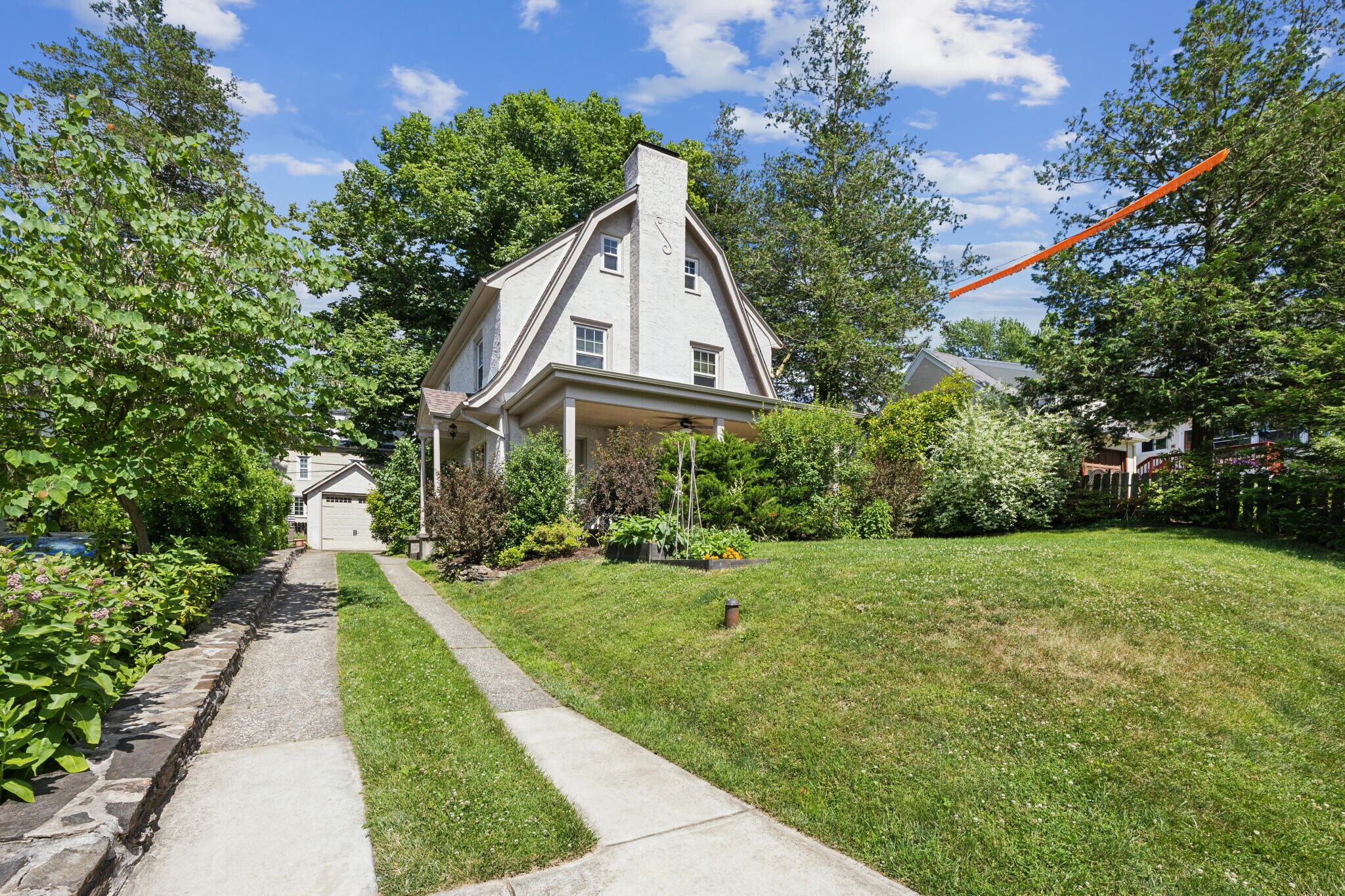 Building Photo - 531 Glenwood Rd