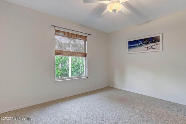 Building Photo - 140 Oceans Edge Dr