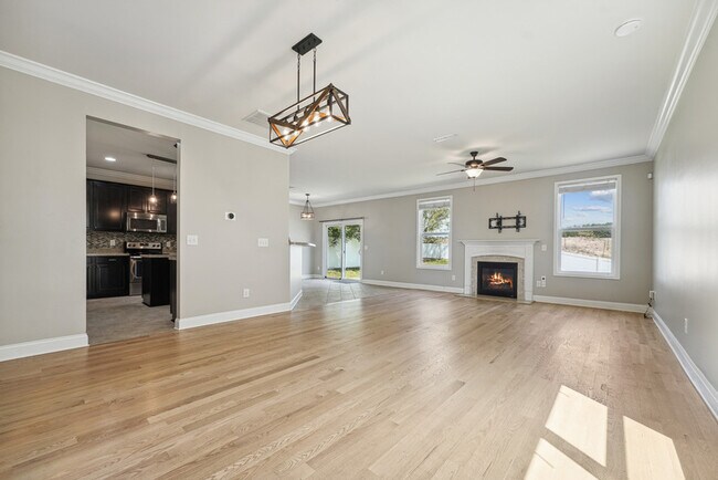 Building Photo - 4109 White Kestrel Dr