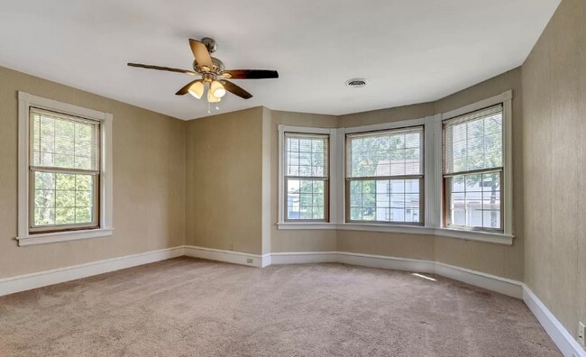 Building Photo - 108 High St