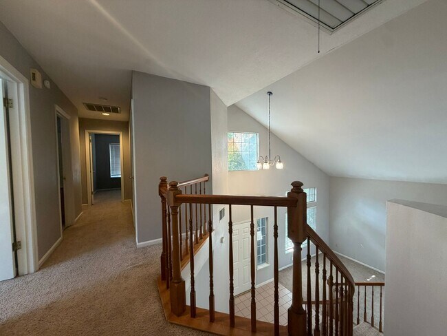 Building Photo - 8420 Oak Flat Way