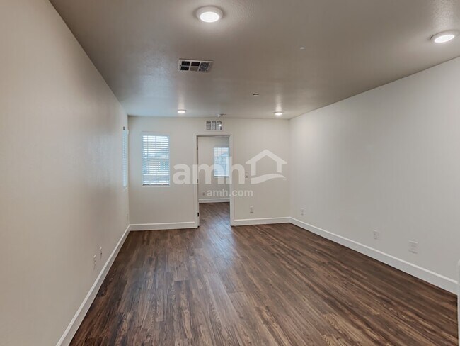 Building Photo - 78 Miners Reserve Ln