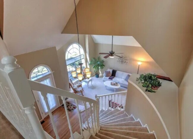 Building Photo - 4009 E 88th St