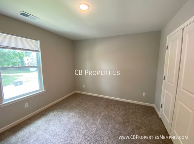 Building Photo - 903 Orphanage Ave