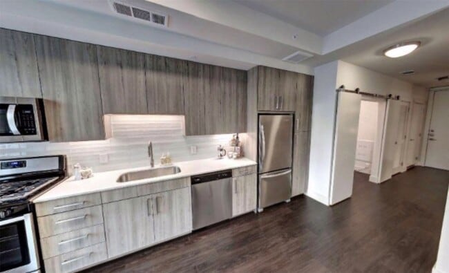 Building Photo - 3120 Smith St