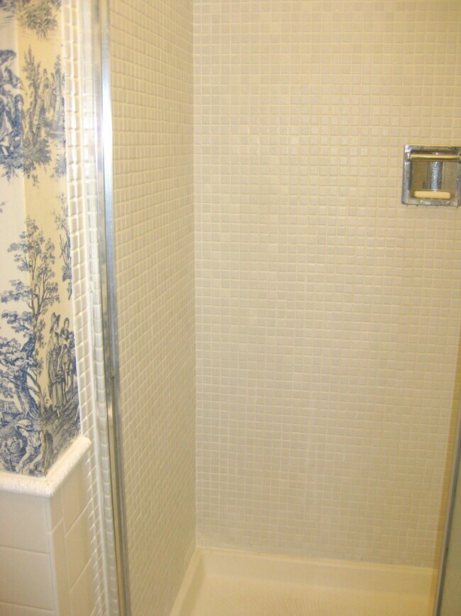 Building Photo - 281 Tuscany Ln