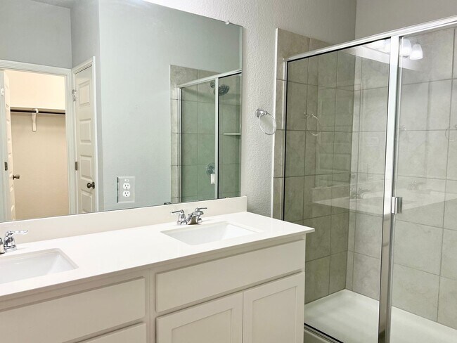 Building Photo - 256 Wild Wind Trail