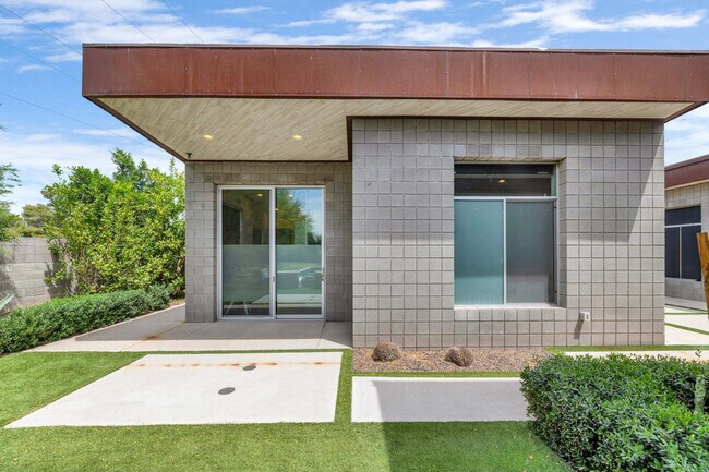 Building Photo - 4912 N 45th St