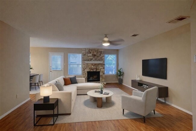 Building Photo - 12705 Modena Trail