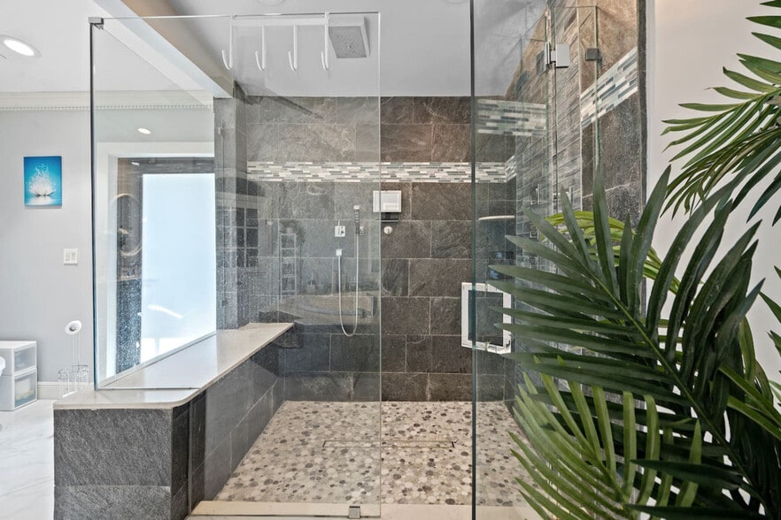 Building Photo - 4501 Briarcliff Ln