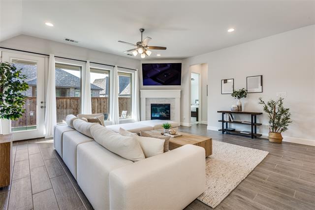 Building Photo - 904 Saffold Trl