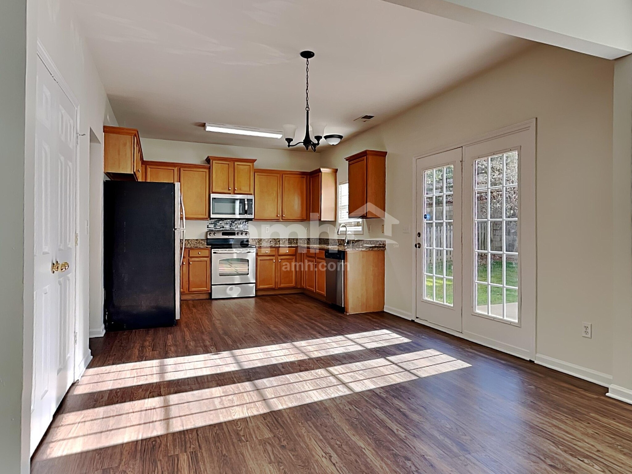 Building Photo - 1315 Emory Ln NW