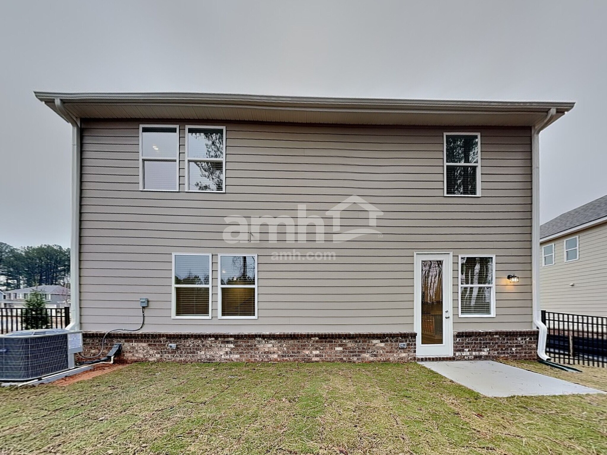 Building Photo - 1498 Aquamarine Dr