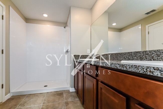 Building Photo - It’s time to start living the Real Life!