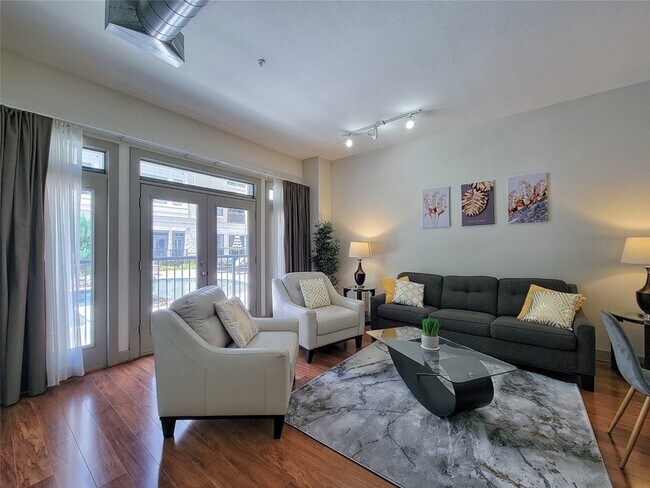 Building Photo - 1901 Post Oak Blvd