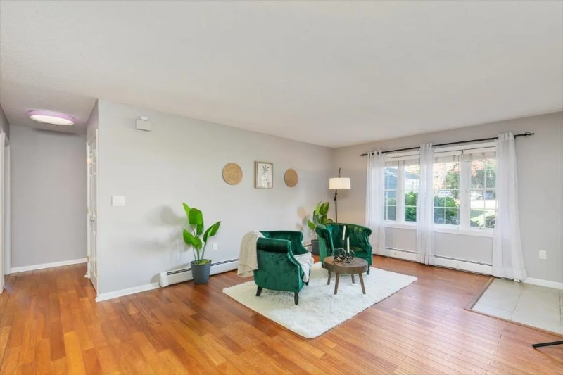 Building Photo - 504 Springbrook Cir