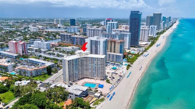 Building Photo - 3180 S Ocean Dr