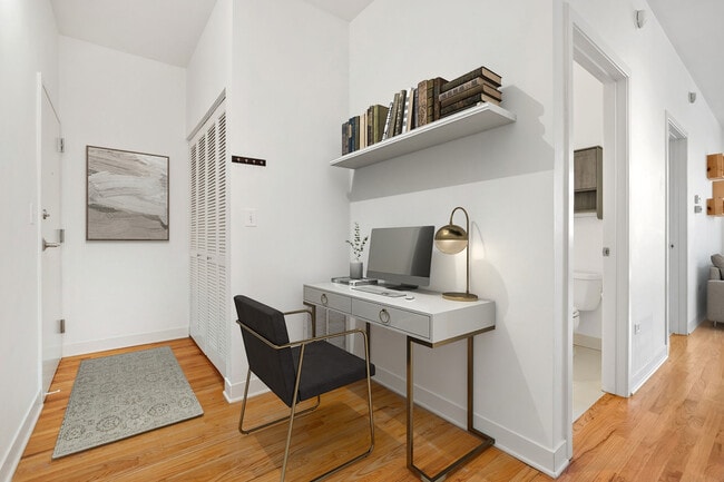 Building Photo - 1515 S Halsted St