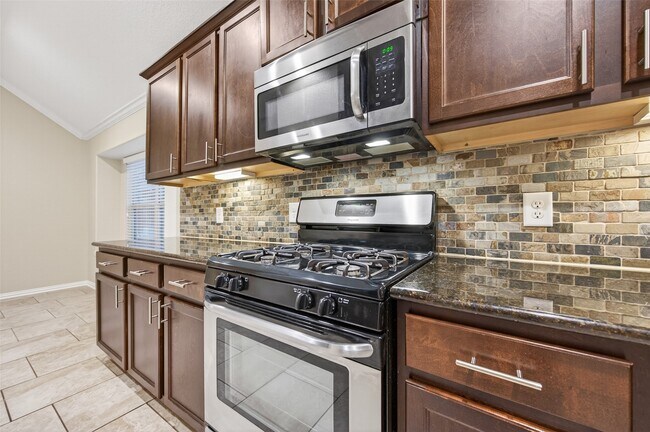 Building Photo - 20731 Calloway Crest Ct