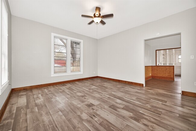 Building Photo - 1603 Blase Rd