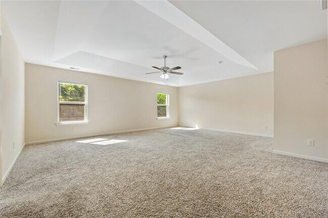 Building Photo - 4467 Water Mill Dr