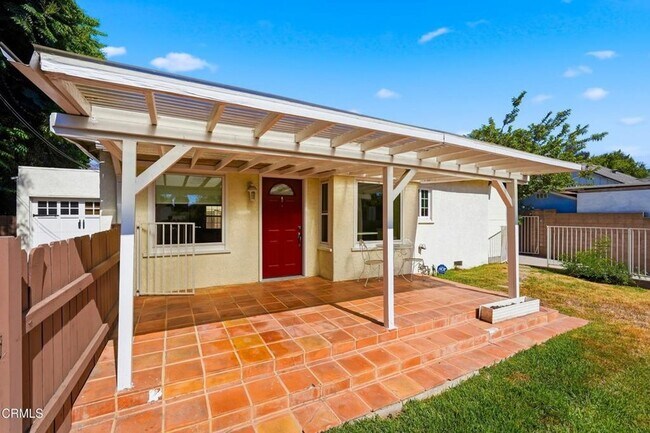 Building Photo - 10734 Oro Vista Ave