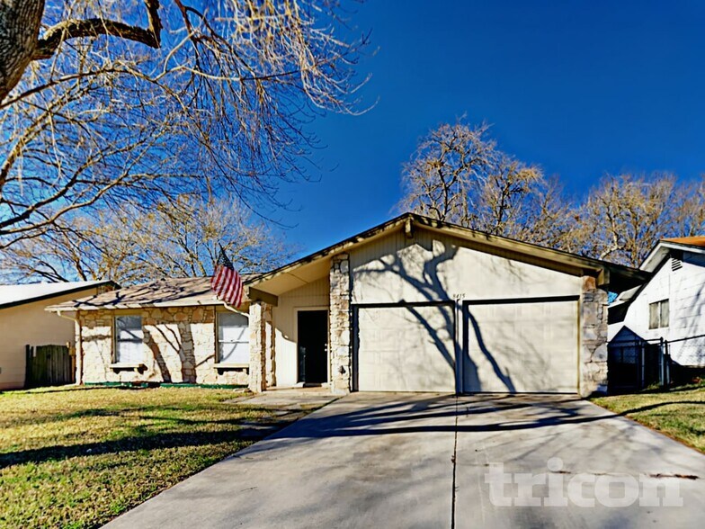 Building Photo - 8415 Glen Echo
