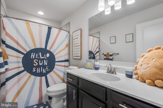 Building Photo - 11411 Tolkien Ave