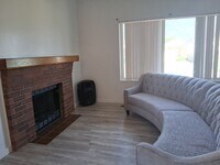 Building Photo - 1177 N Fairfield Rd