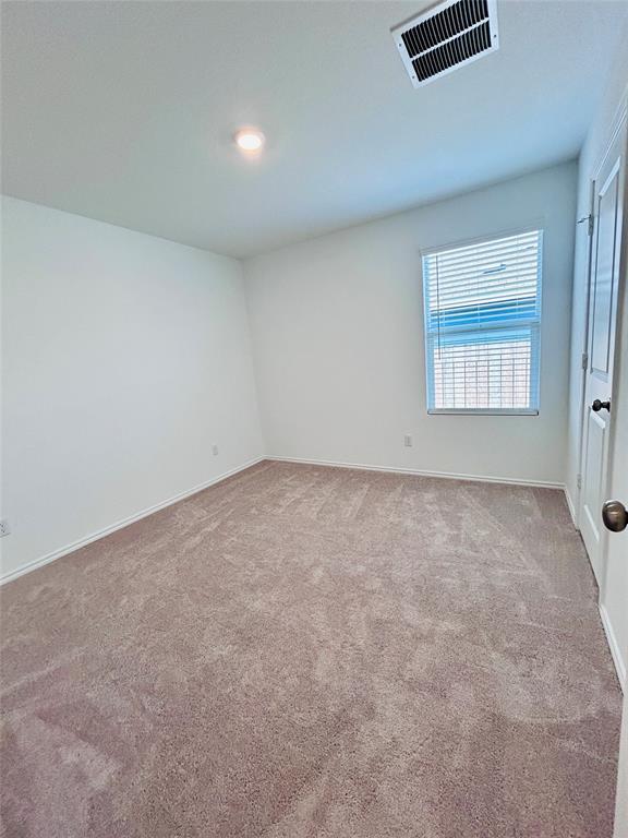 Building Photo - 716 Commander Abbott Dr