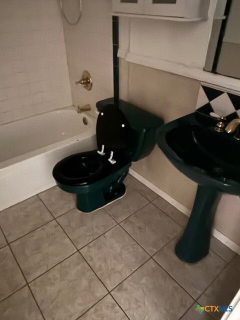 Building Photo - 606 Atkinson Ave