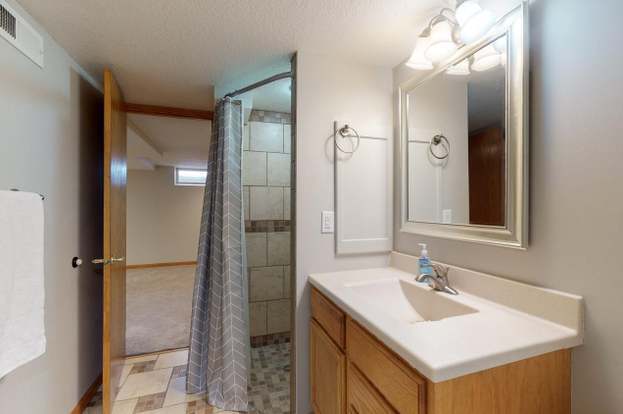 Building Photo - 1106 8th Ave SW