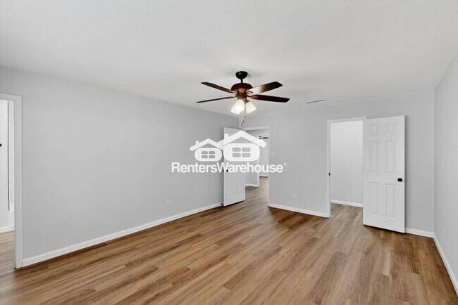 Building Photo - READY FOR MOVE-IN, 3-BEDROOM, 2-BATH HOME ...