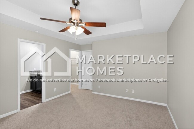 Building Photo - 203 Sedgewick Dr