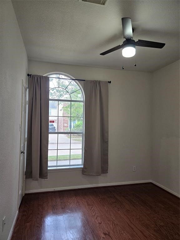 Building Photo - 21619 Shallow Glen Ln