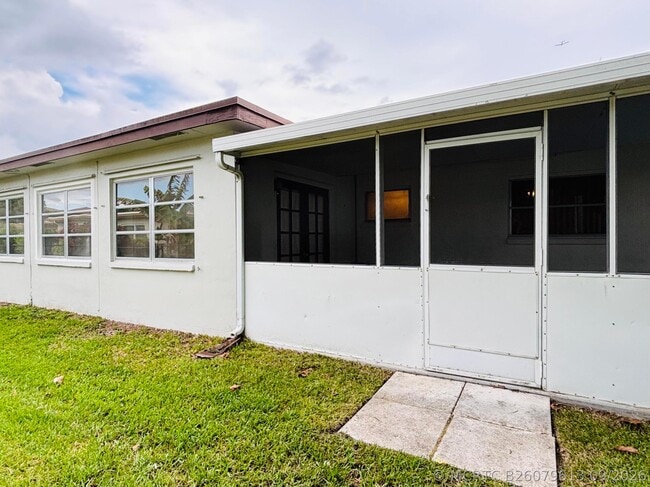 Building Photo - 5611 NW 49th Terrace