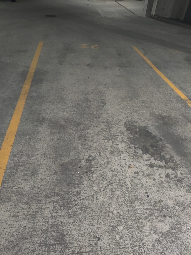 Building Photo - 123 Queen Anne Ave N