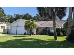 Building Photo - Spacious Pool Home Available Now!!