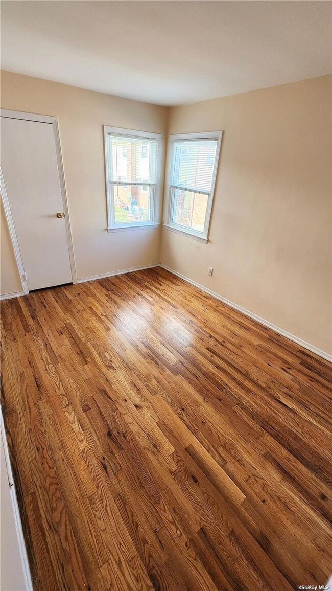 Building Photo - 244-57 Grand Central Pkwy