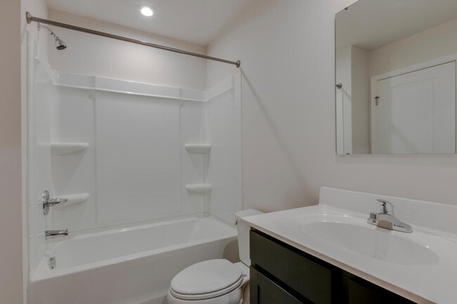 Building Photo - 2935 Winterberry Dr