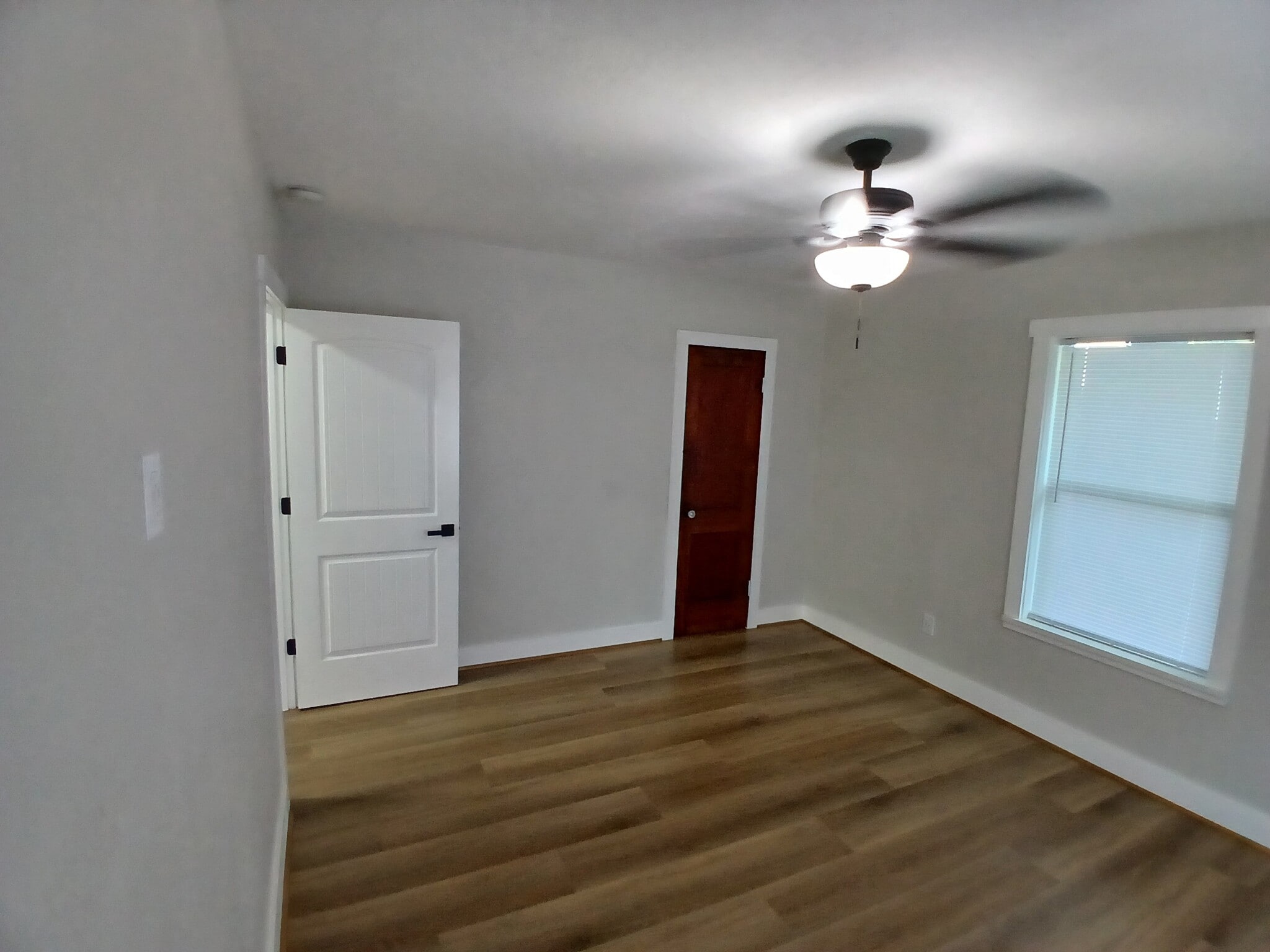 Bedroom - 3904 Moore St