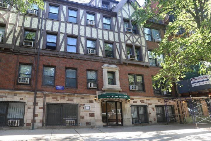 Primary Photo - 539 W Arlington Pl
