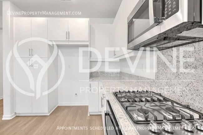 Building Photo - 2723 Emerald Bay Dr