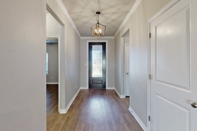 Building Photo - 6346 Spartan Dr