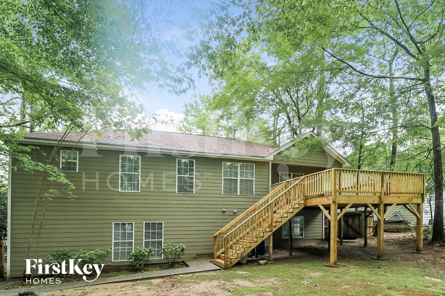 Building Photo - 2825 Candler Run