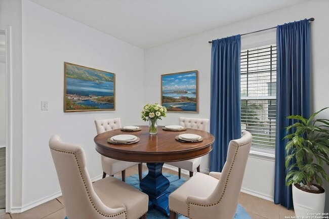 Building Photo - 3045 Pine Valley Dr