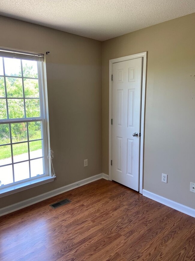 Building Photo - Coming Soon in Grayson Valley!