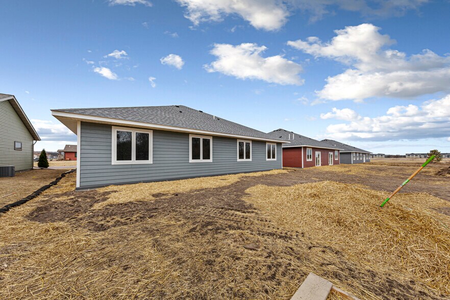 Building Photo - 2019 Essler Dr